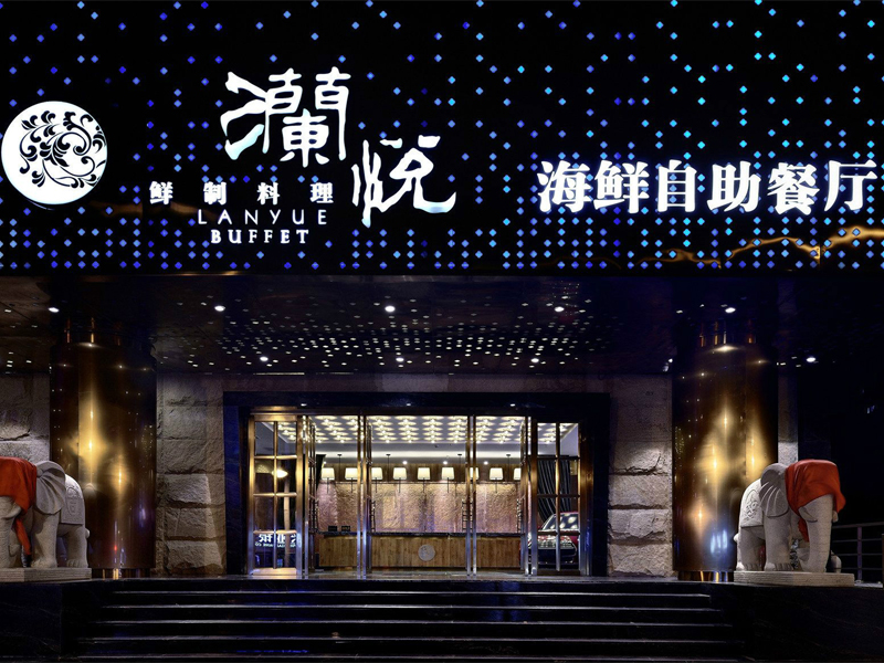 淮安玻璃烤漆门头衣之采